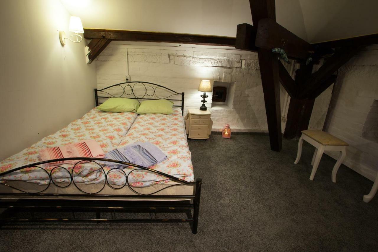 Locomotive Hostel Wrocław Extérieur photo